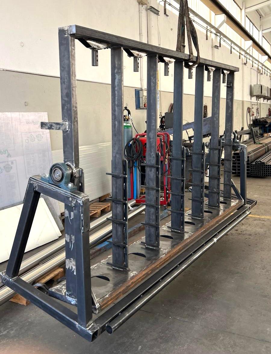 Carpenteria metallica